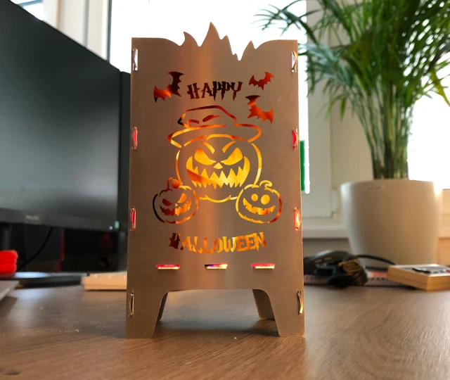 Teaserbild: Teelicht "Halloween" von SteelfireboxX
